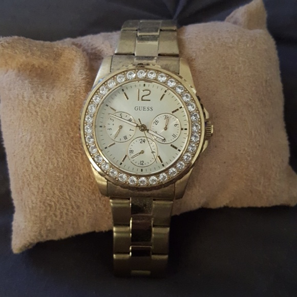 Guess Other - GUESS Gold w/ diamonds watch Guess Other - GUESS Gold w/ diamonds watch